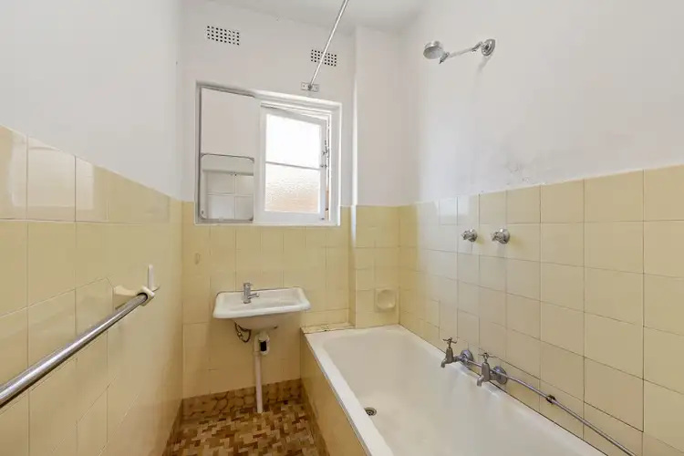 Fifth view of Homely unit listing, Unit 2/30 Arcadia Street, Coogee NSW 2034