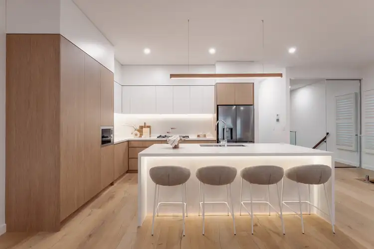 Fifth view of Homely house listing, 3/2-3 RIDGELINE WAY, Highland Park QLD 4211