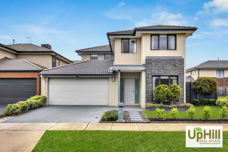 3 Seeley Walk, Berwick VIC 3806