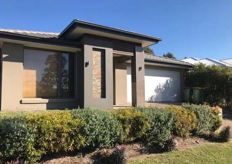 492 Gainsborough Drive, Pimpama QLD 4209