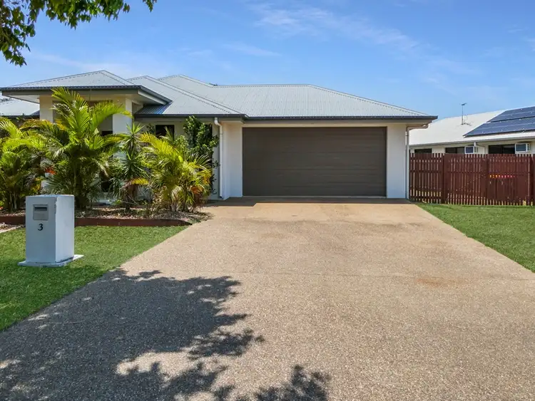 3 Lochern Way, Bushland Beach QLD 4818