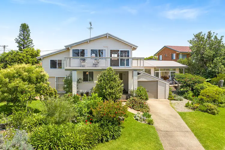 52 Tallawang Avenue, Malua Bay NSW 2536
