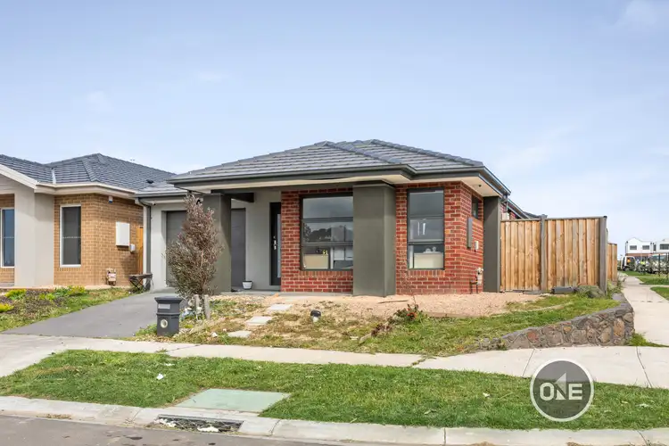 38 Mattina Cct, Greenvale VIC 3059