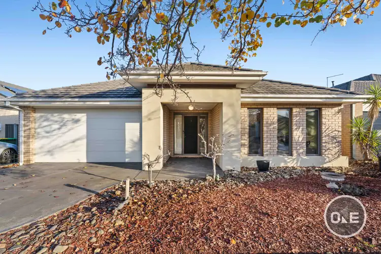 Second view of Homely house listing, 5 Page Close, Pakenham VIC 3810