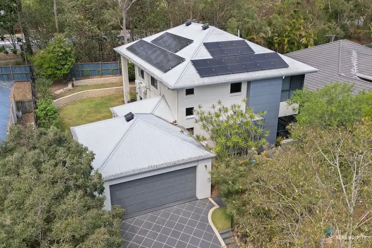 4 Saffron Place, Seventeen Mile Rocks QLD 4073