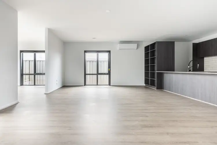 Fourth view of Homely house listing, 10 Niseko Crescent, Pakenham VIC 3810