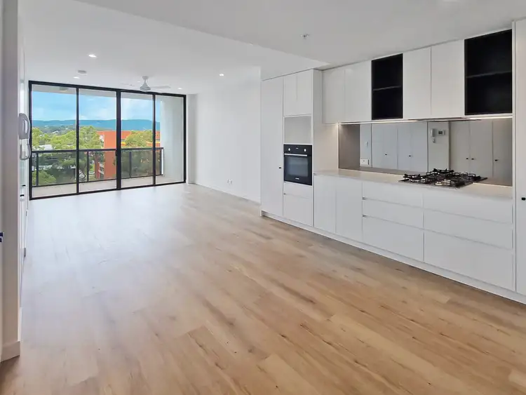 506/8 Waterfront Place, Robina QLD 4226