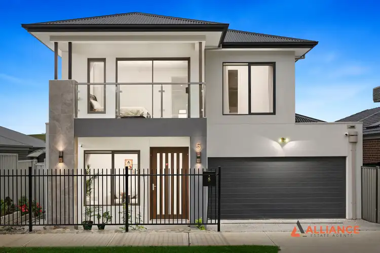 5 Farmstead Way, Mernda VIC 3754