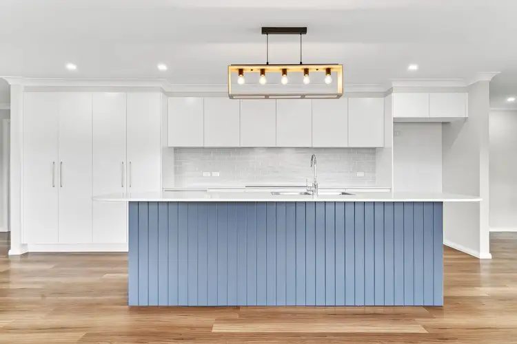 7 Leonard Place, Crookwell NSW 2583