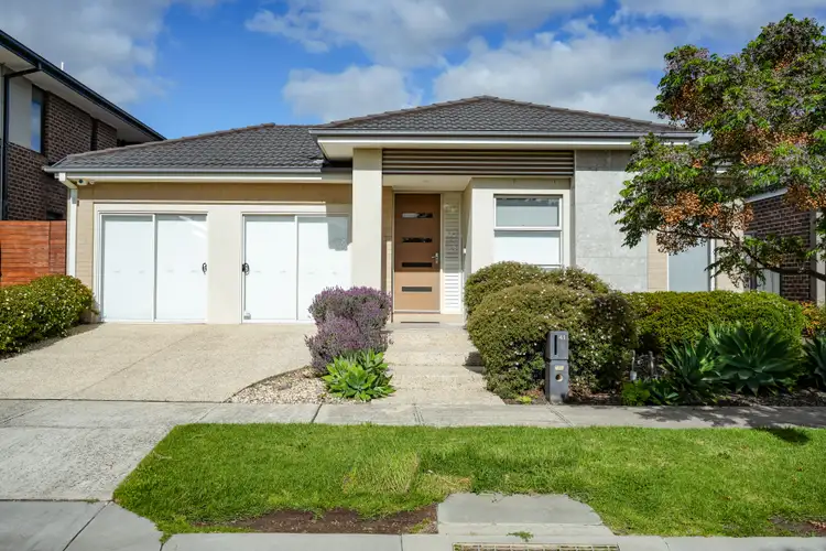 41 Calibre Circuit, Clyde North VIC 3978