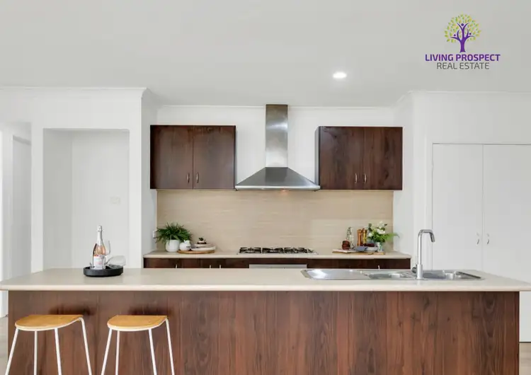 Fifth view of Homely house listing, 16 Dunlin Crescent, Williams Landing VIC 3027