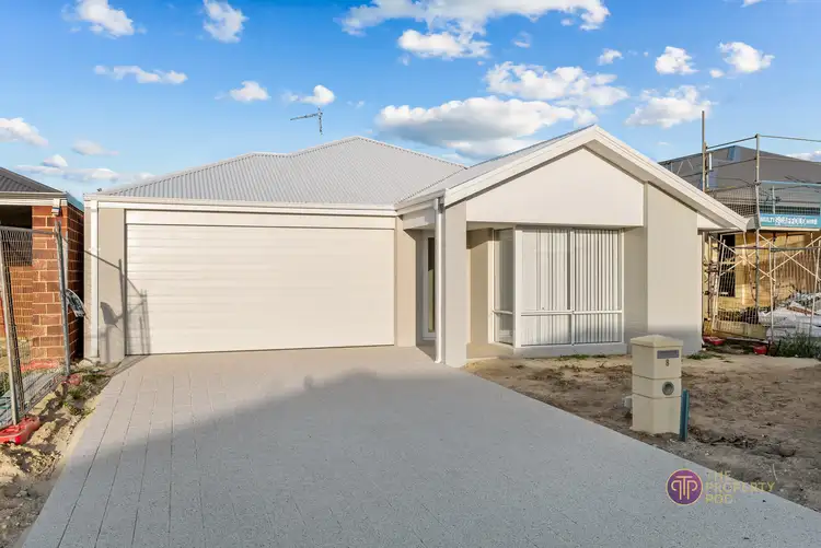 8 Ballyronan Road, Maddington WA 6109