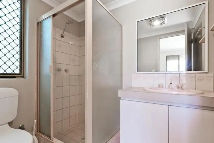 Fifth view of Homely house listing, 11 Mercer Court, Leda WA 6170