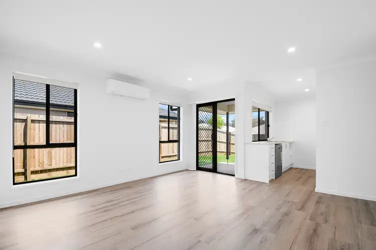 1/52 Eileen Ct, Logan Reserve QLD 4133