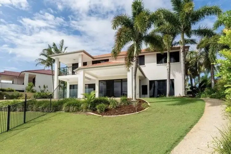 2148 Beaufort Way, Hope Island QLD 4212