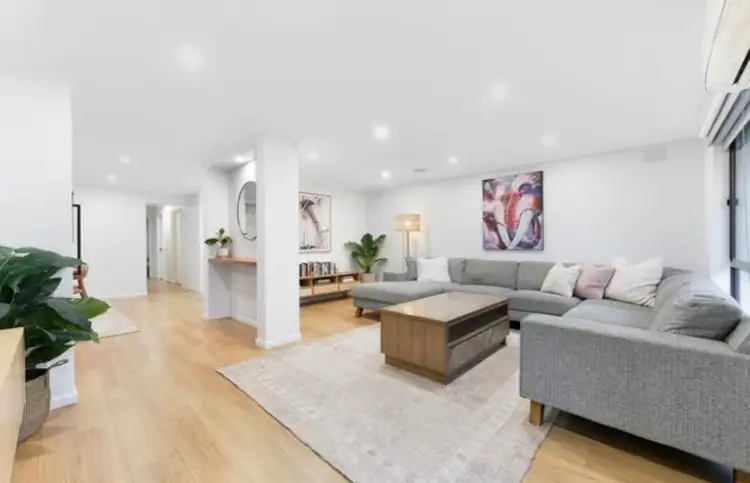 24 Bonita Court, Dandenong North VIC 3175