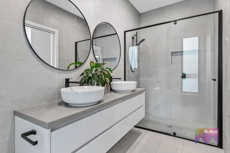 Sixth view of Homely house listing, 2/9 Seaton Road, Mornington VIC 3931