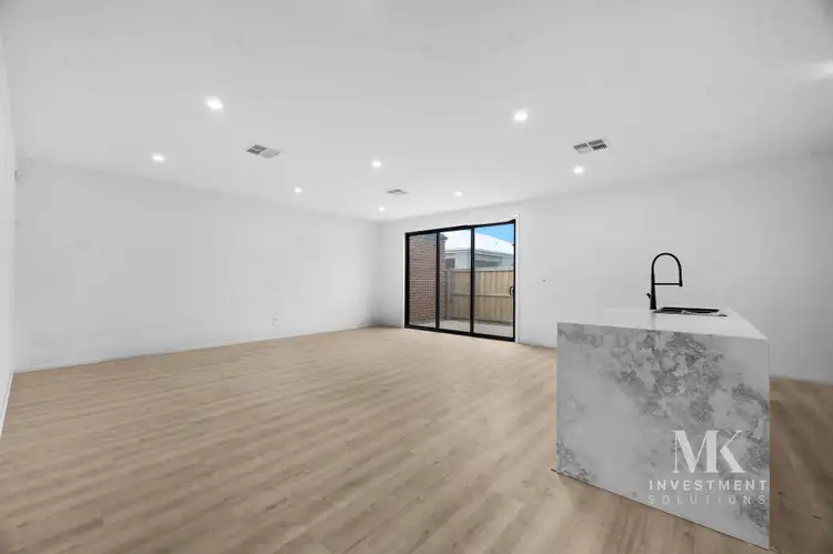 Fifth view of Homely house listing, 6 Kooyongkoot Drive, Mickleham VIC 3064