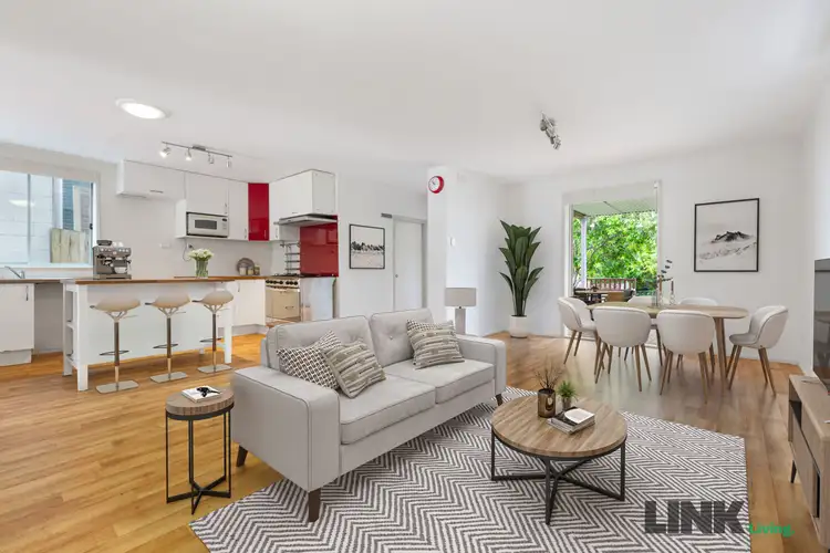 5 MYALL STREET, Norman Park QLD 4170