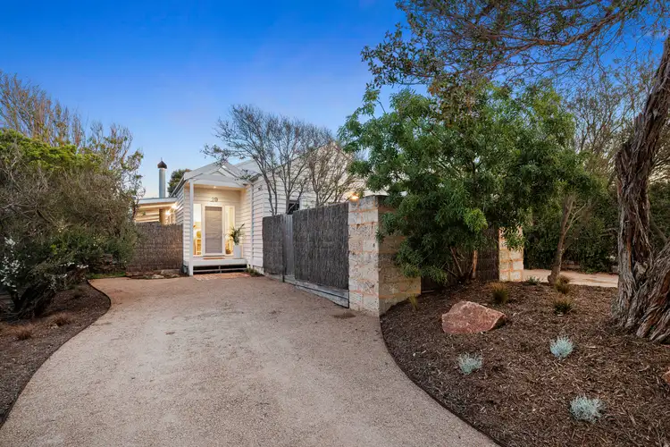 29 Beach Avenue, Blairgowrie VIC 3942