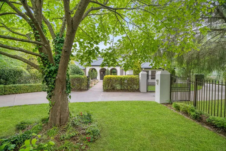 37 Osborne Road, Burradoo NSW 2576