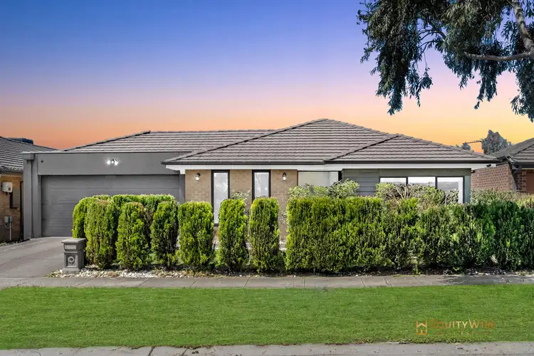 7 Bush Street, Manor Lakes VIC 3024