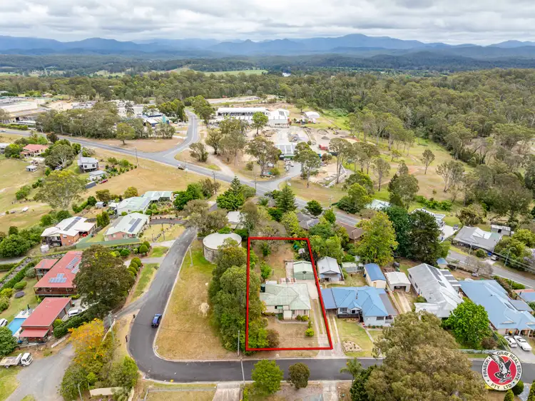 9 Emmott Street, Moruya NSW 2537