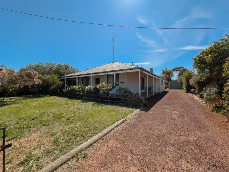 3 Hall Street, Kerang VIC 3579