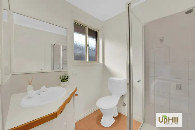 Fourth view of Homely house listing, 5 Doug Court, Narre Warren VIC 3805