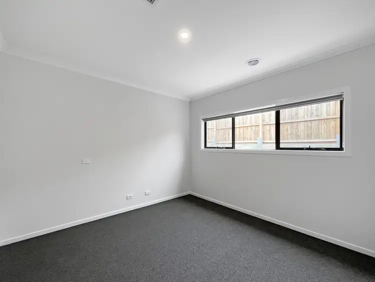 Fifth view of Homely house listing, 5 Elgin Rise, Mount Duneed VIC 3217