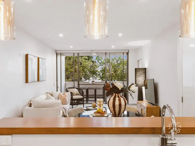 202/8 Dickens Street, Spring Hill QLD 4000