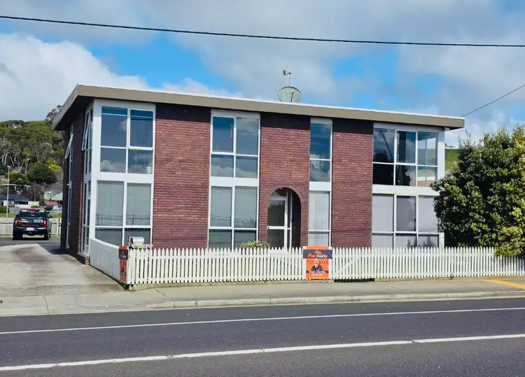 2/235 Bass Highway, Cooee TAS 7320