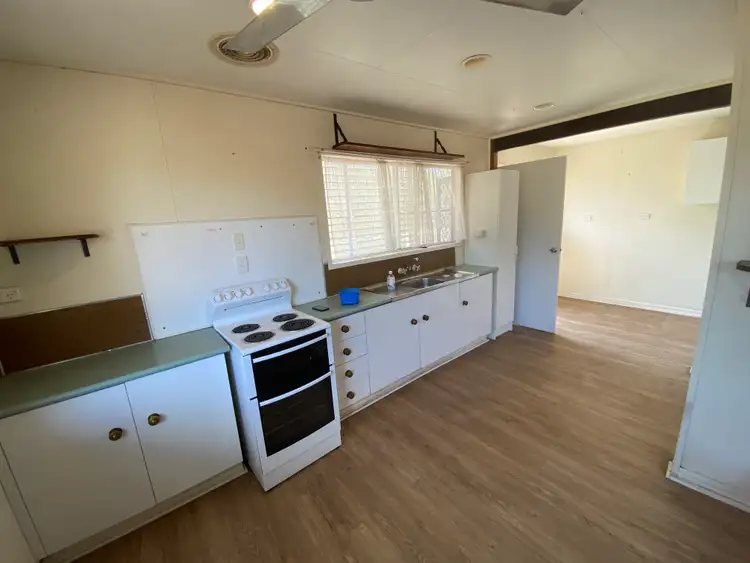 Fifth view of Homely house listing, 7 Scott Street, Dysart QLD 4745