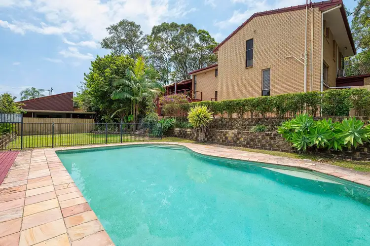 8 HILLCREST AVENUE, Tugun QLD 4224