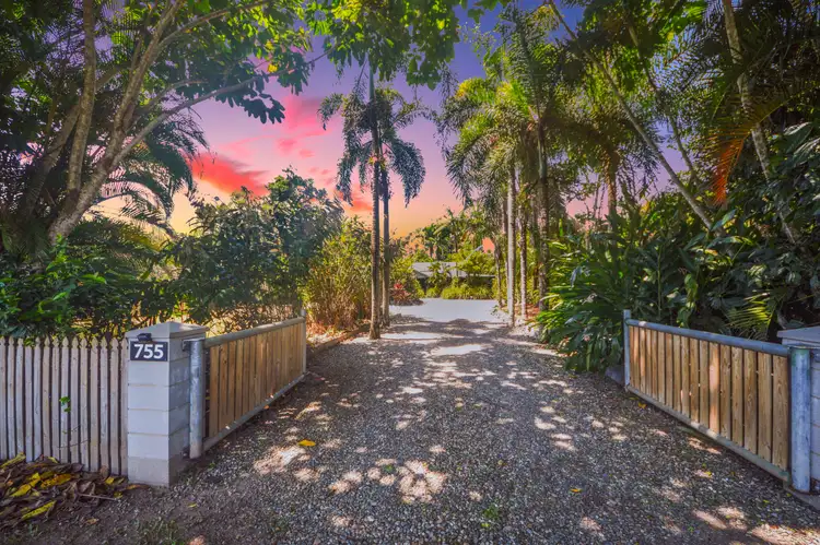 755 Ellerbeck Road, Carruchan QLD 4816