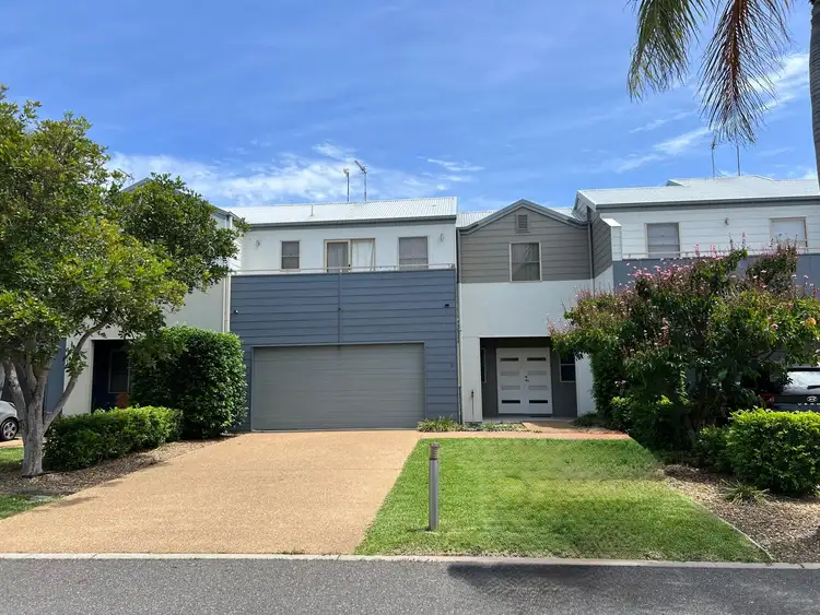 9/1 Michel Place, Telina QLD 4680