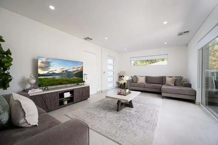 2/48A Haig Avenue, Georges Hall NSW 2198