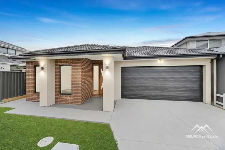 Second view of Homely house listing, 3 Zion Parade, Clyde VIC 3978