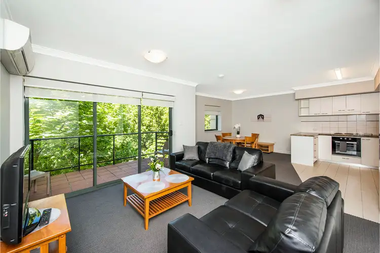 18/110 Mounts Bay Road, Perth WA 6000