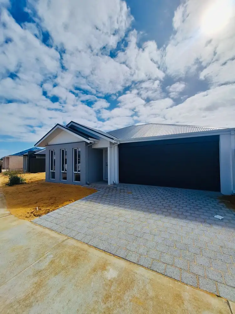 21 Shebelle Way, Hilbert WA 6112