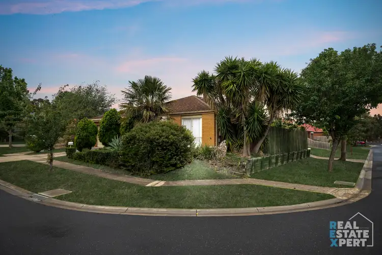 6 Nilufa Court, Hampton Park VIC 3976