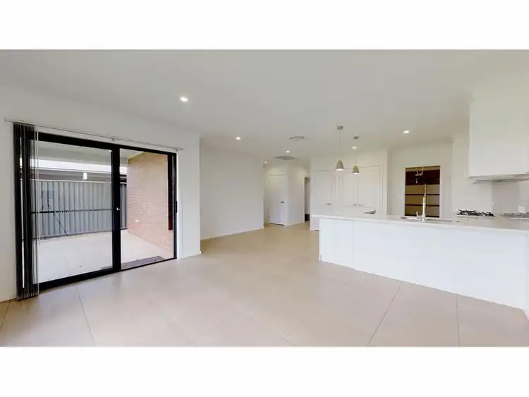 Fifth view of Homely unit listing, 26 Fountain Circuit, Dubbo NSW 2830