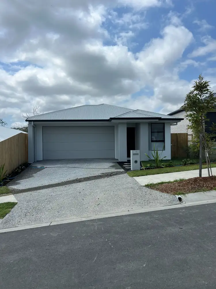 15 Finch Street, Ripley QLD 4306