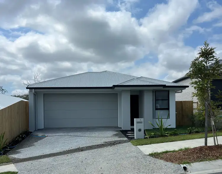 15 Finch Street, Ripley QLD 4306