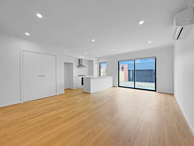 Fourth view of Homely house listing, 6 Avi Walk, Armstrong Creek VIC 3217