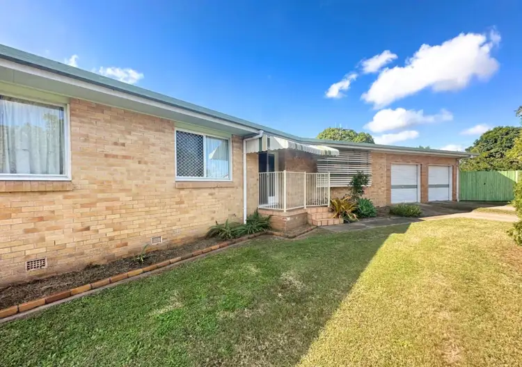 4 Dixon Street, Kepnock QLD 4670