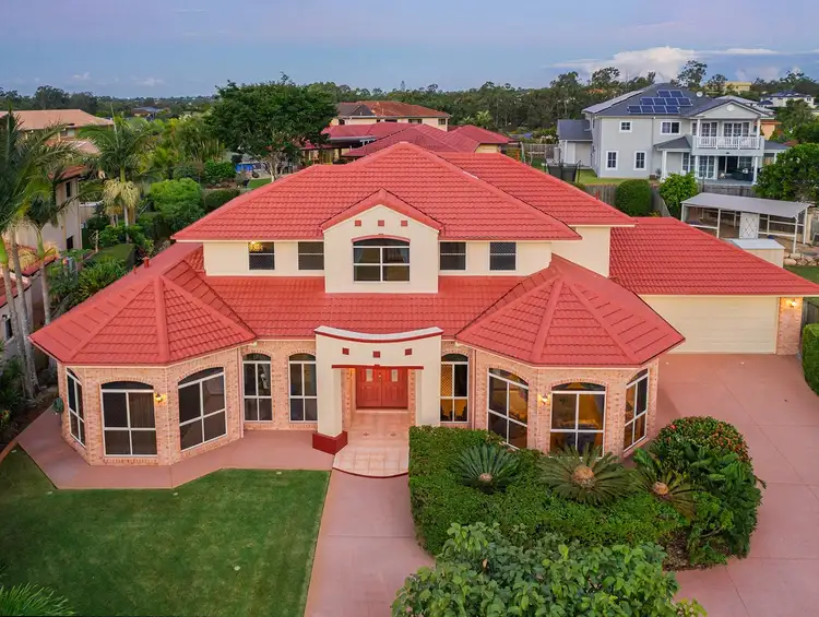 24 Aquarius Place, Bridgeman Downs QLD 4035