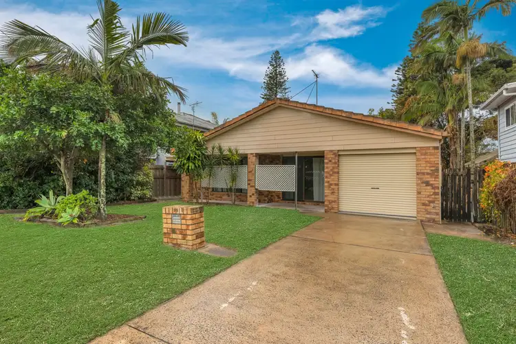 25 Palmer Avenue, Golden Beach QLD 4551