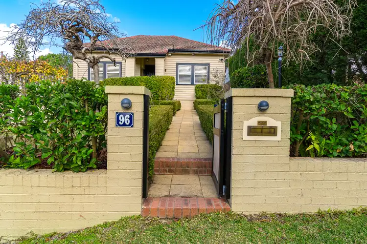 96 Burdett Street, Wahroonga NSW 2076