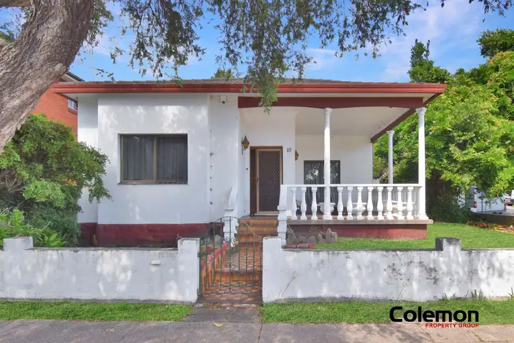 19 Park Street, Campsie NSW 2194